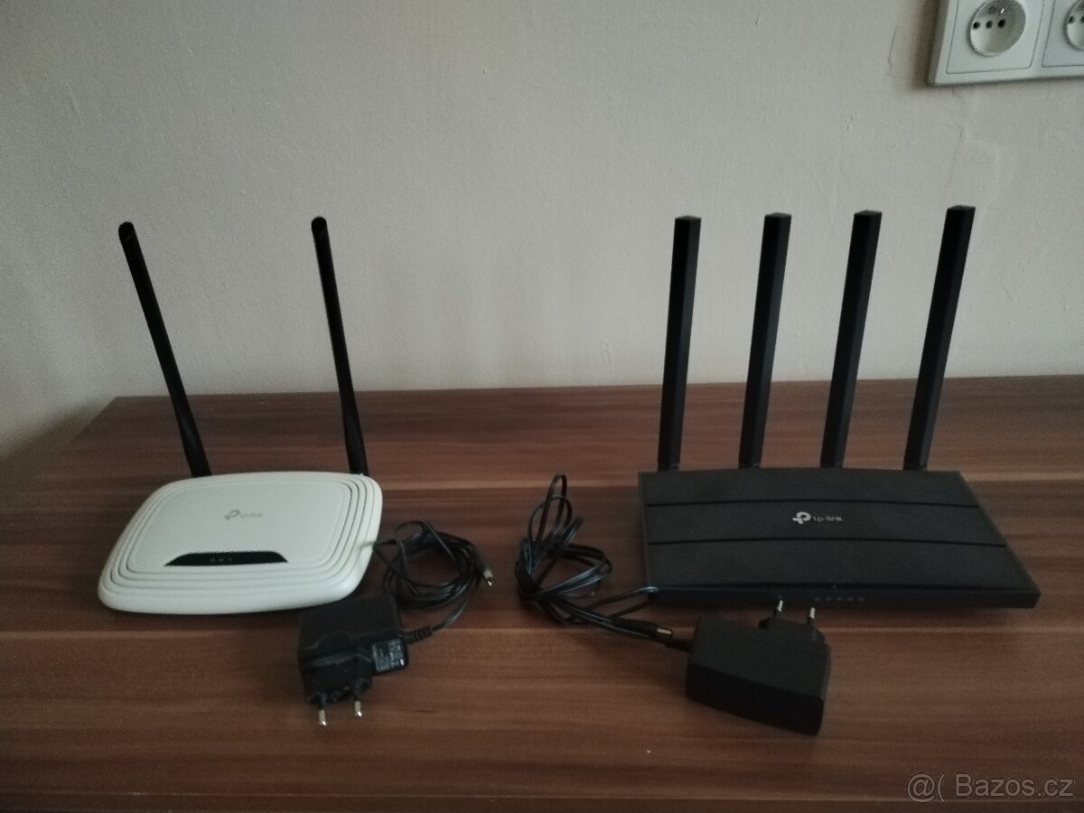 2x WiFi router TP-Link