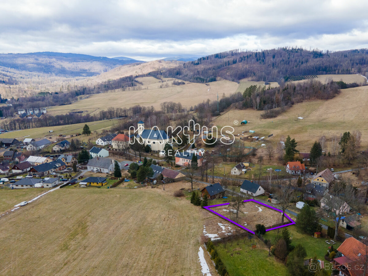 Prodej stavebního pozemku Široká Niva, 1190 m2, aktivní stav