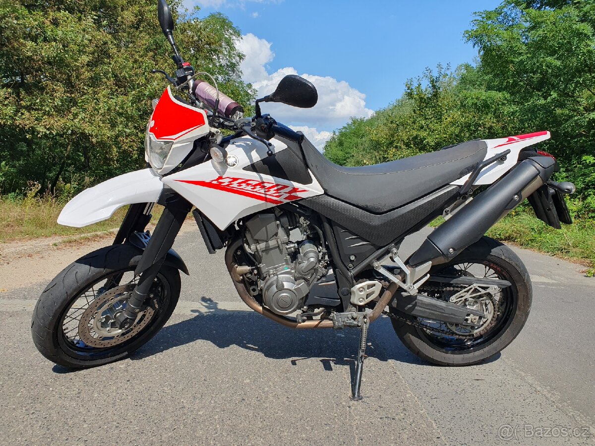 Yamaha xt660x