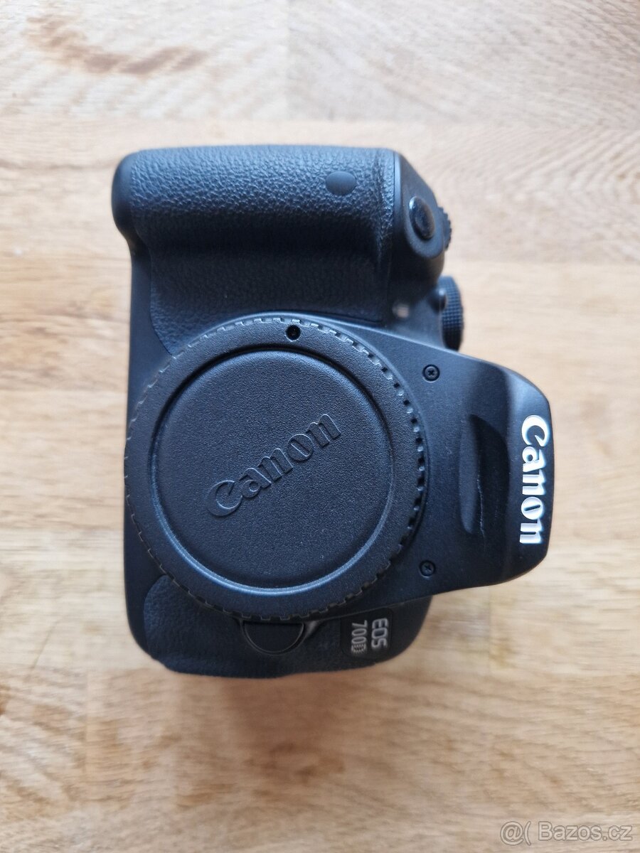 Canon 700D