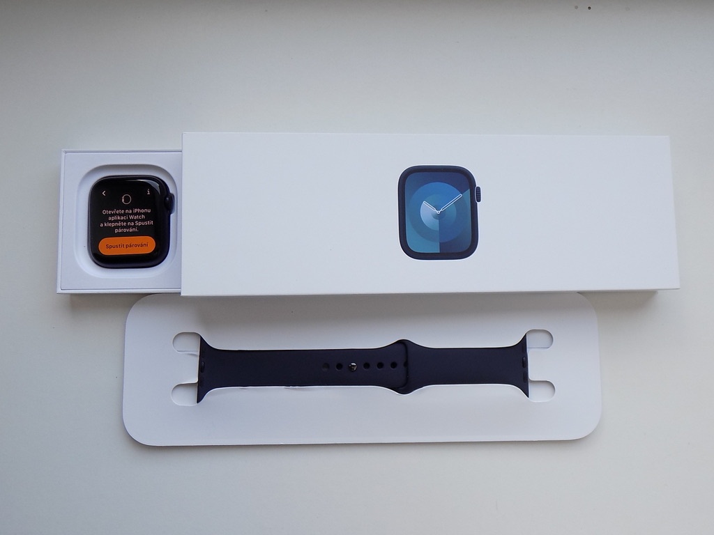 APPLE Watch Series 9 45mm Midnight - ZÁRUKA - NEPOUŽITÉ