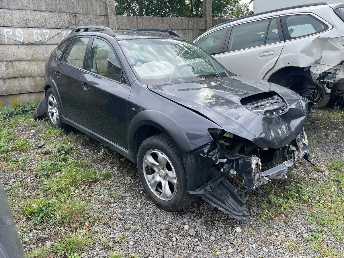 Subaru impreza XV na díly