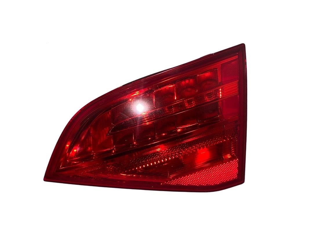 LED pravé zadní světlo 8K9945094B Audi A4 B8 8K avant 2012