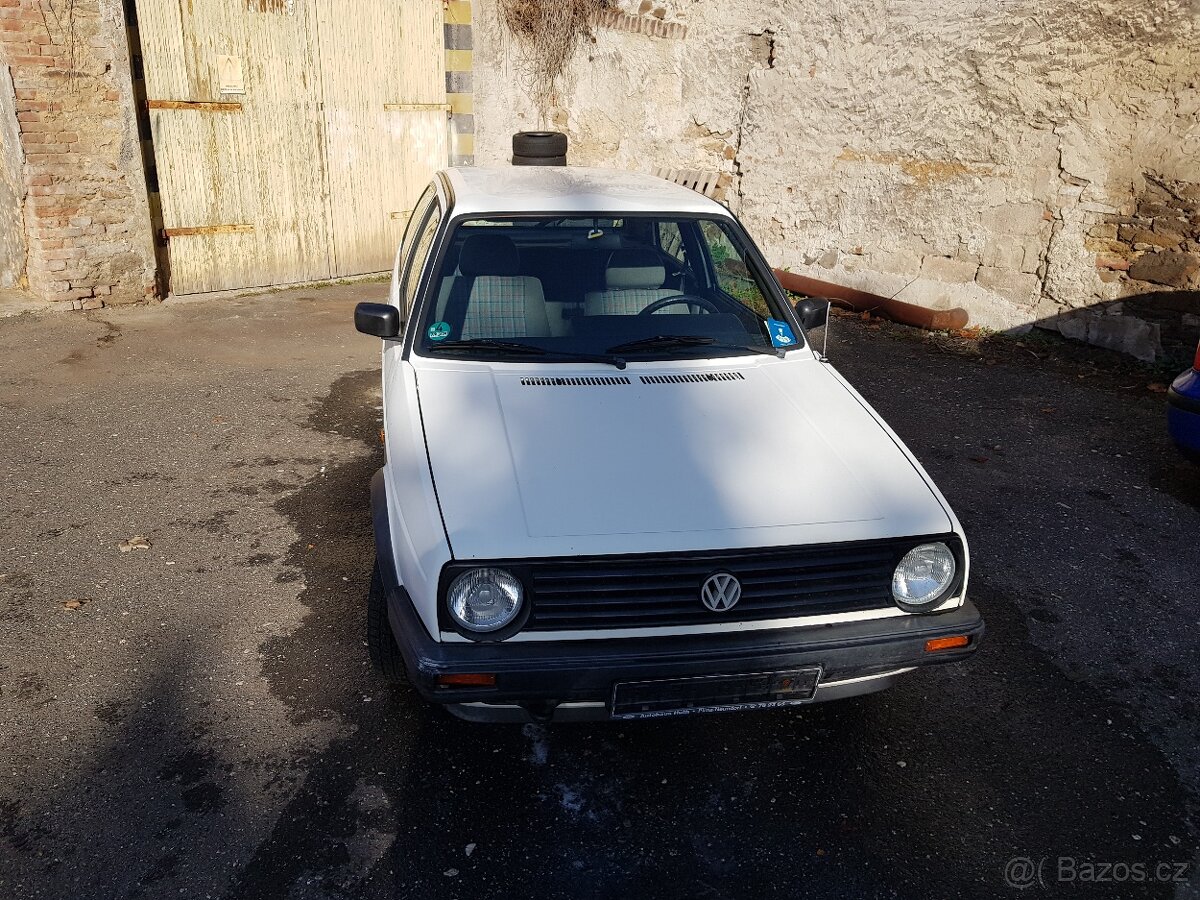 Vw golf mk2 1.6b/51kw dovoz z německa bez SPZ