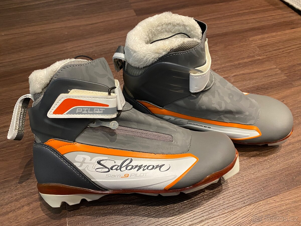 Salomon Siam 9 pilot