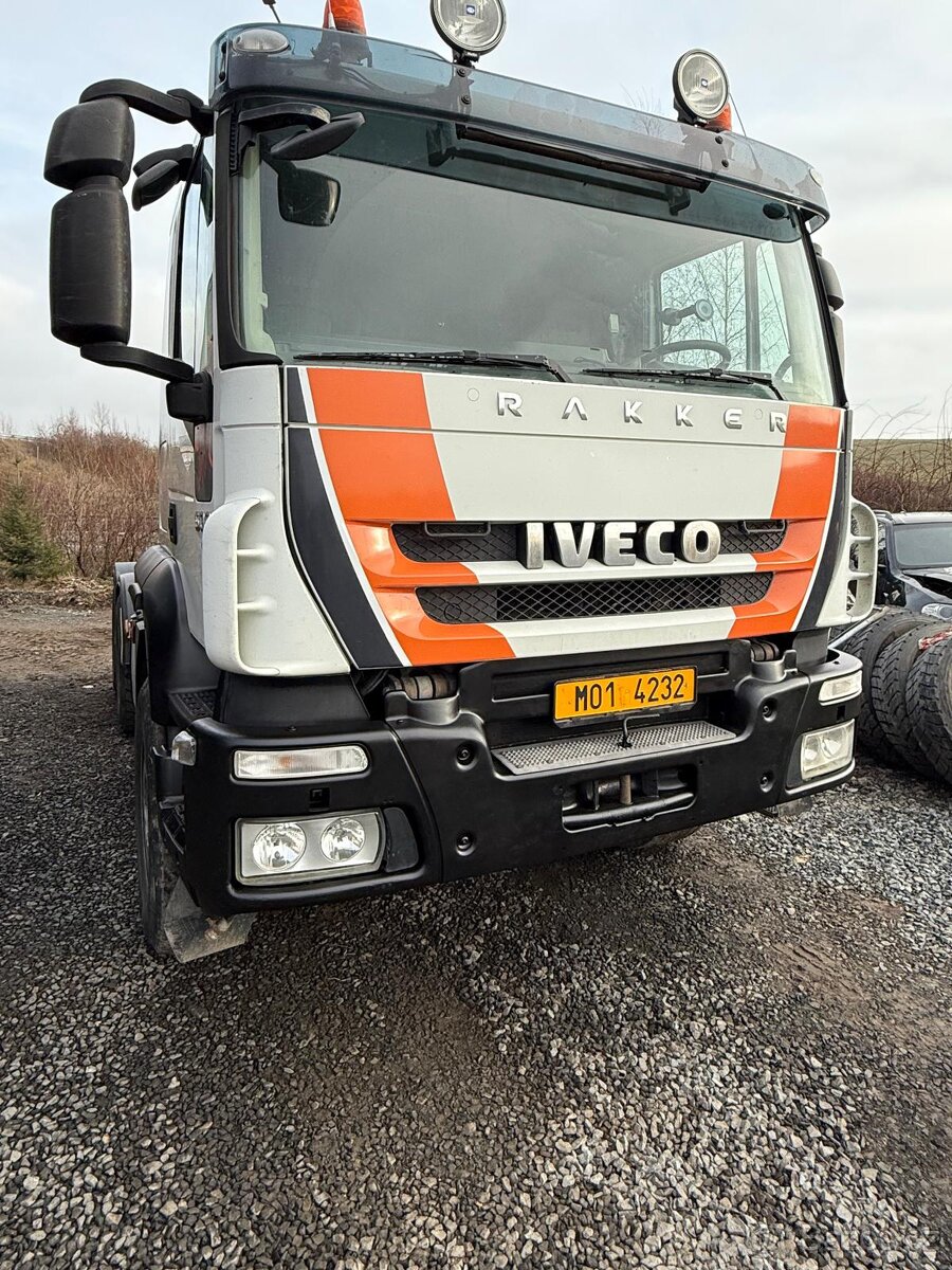 Iveco Trakker 6x4 500 EEV Traktor