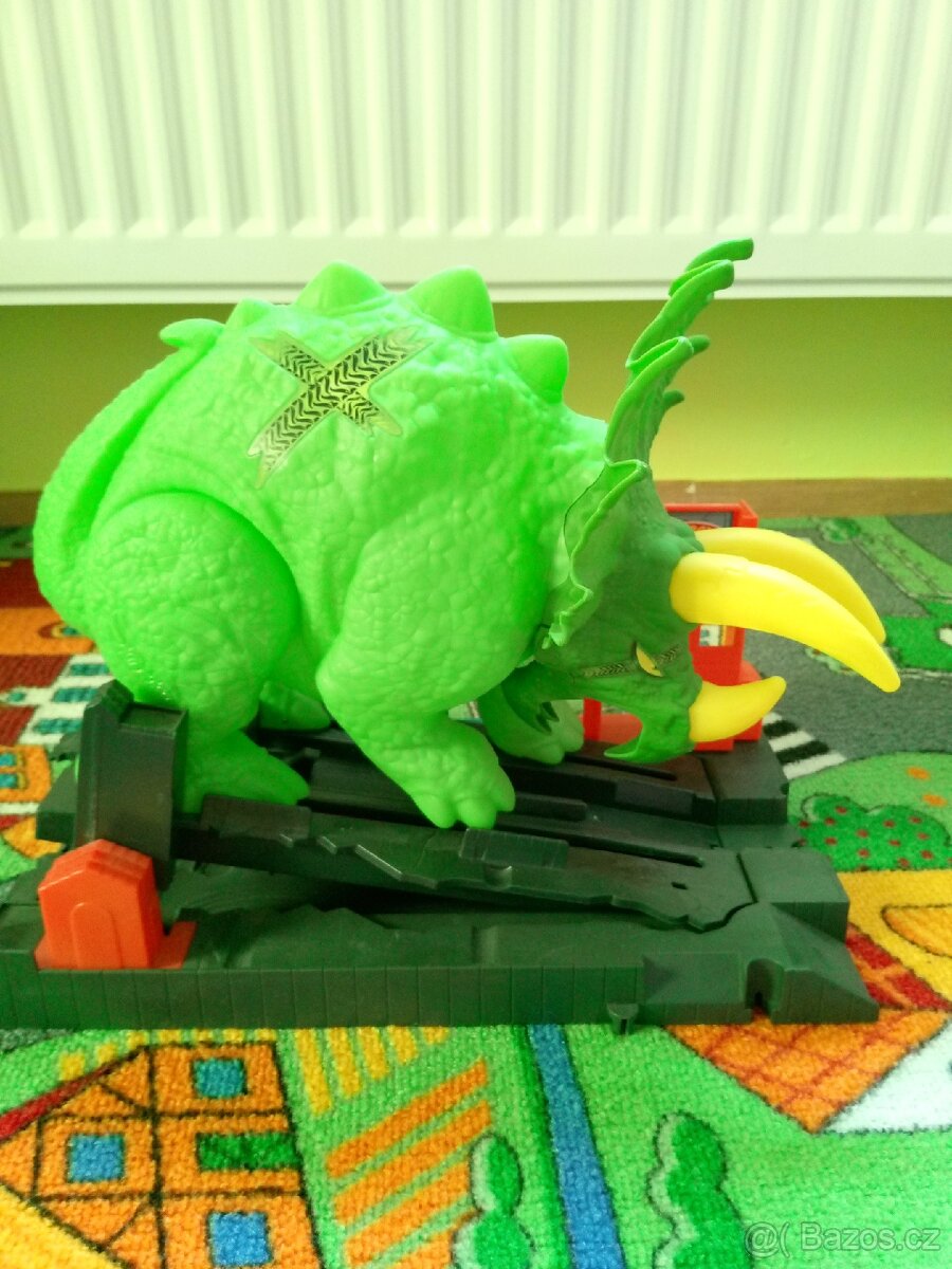 Hot wheels triceratops