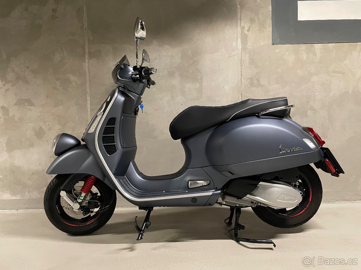 Vespa 300 GTV Sei Giorni