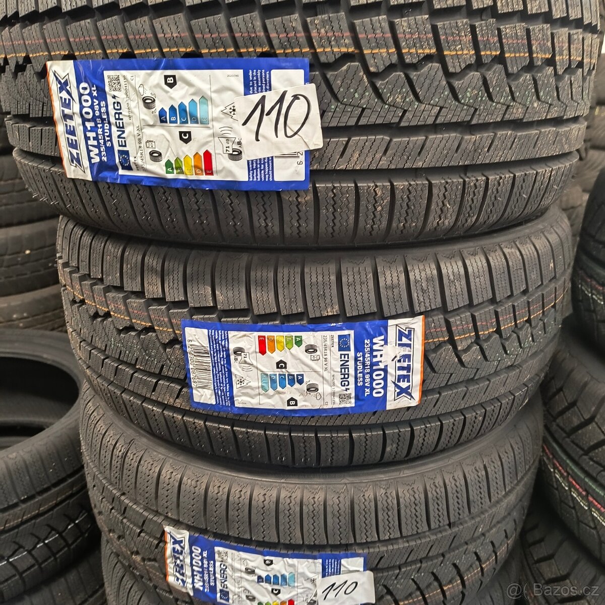 NOVÉ zimní pneu 235/45 R18 98V XL Zeetex