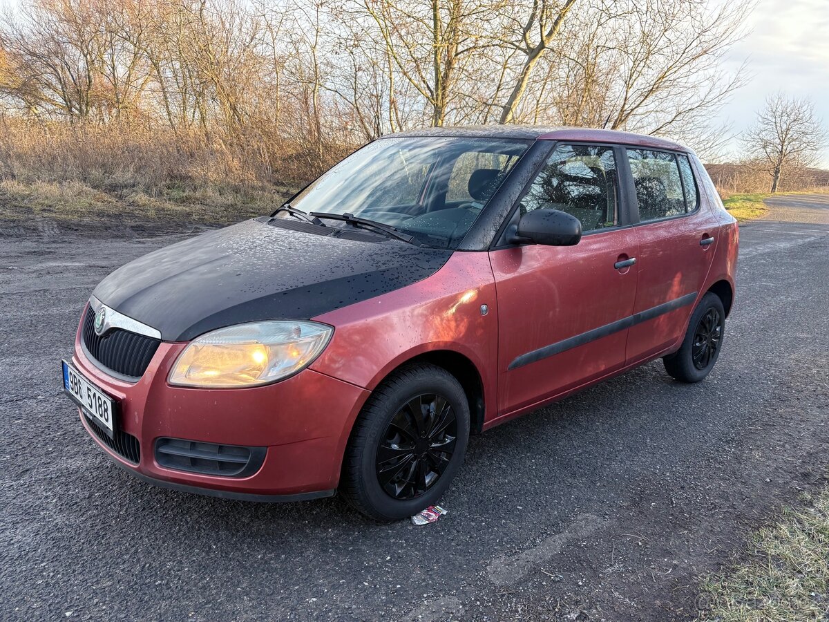 Škoda Fabia II, 1.2HTP. 44kw, 121 xxx km, servisní kniha