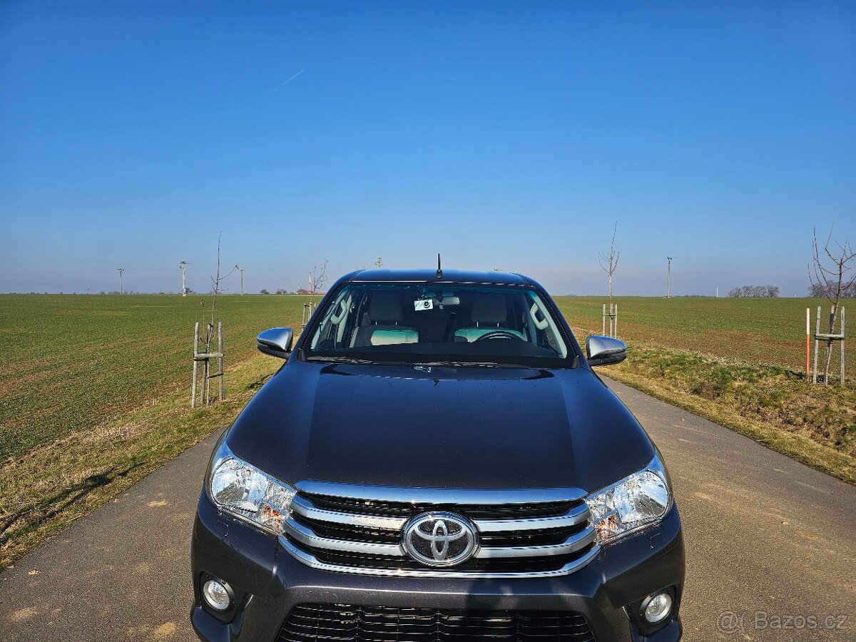 Prodám TOYOTA HILUX 2,4D