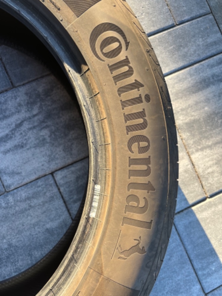 235/55 R 16 V XL Continental Premium Contact 6 -letní pneu