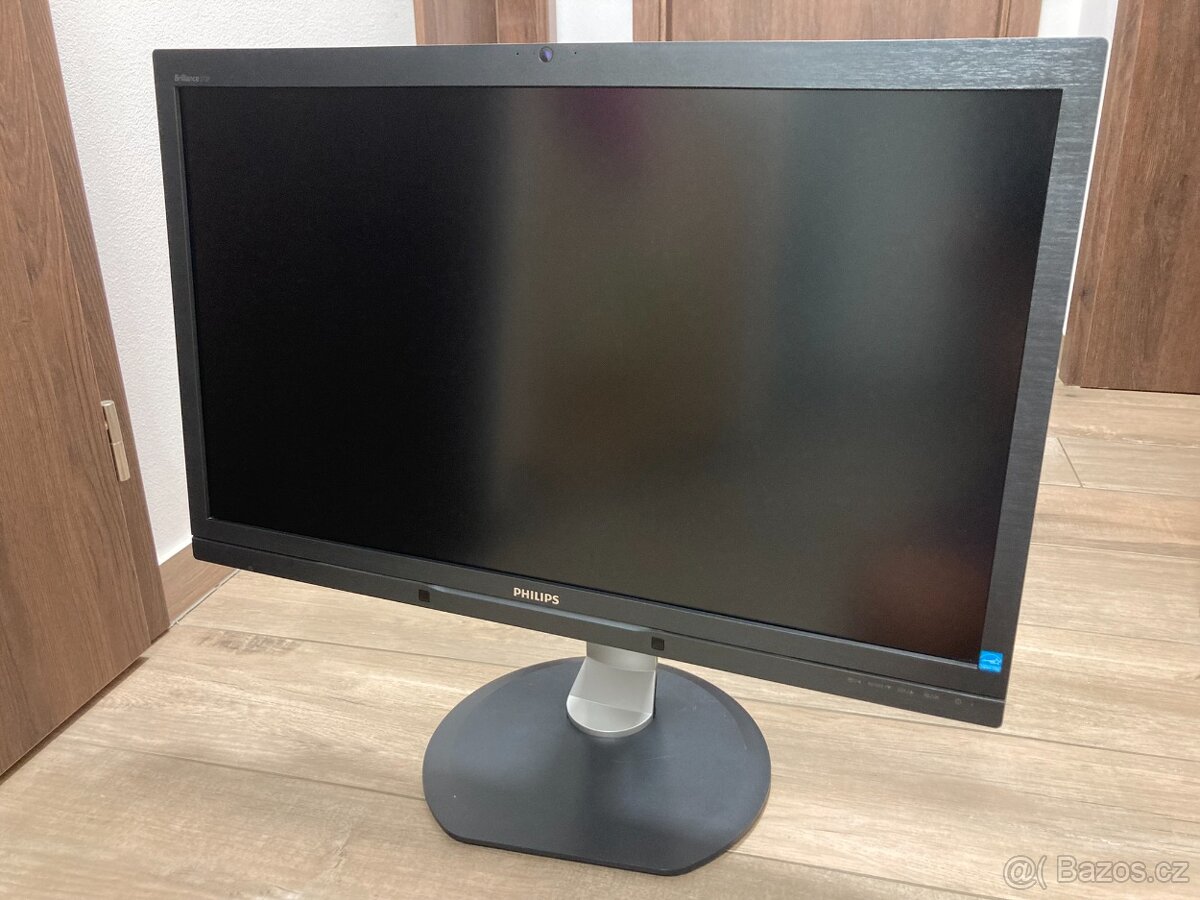 LCD monitor Phillips