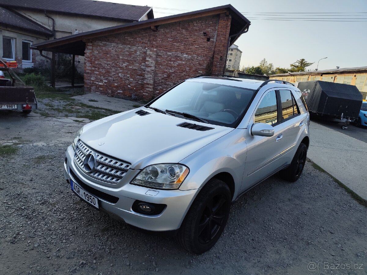 Mercedes ML 500 , W164, 5.0i 225kW benzín+LPG, pružiny