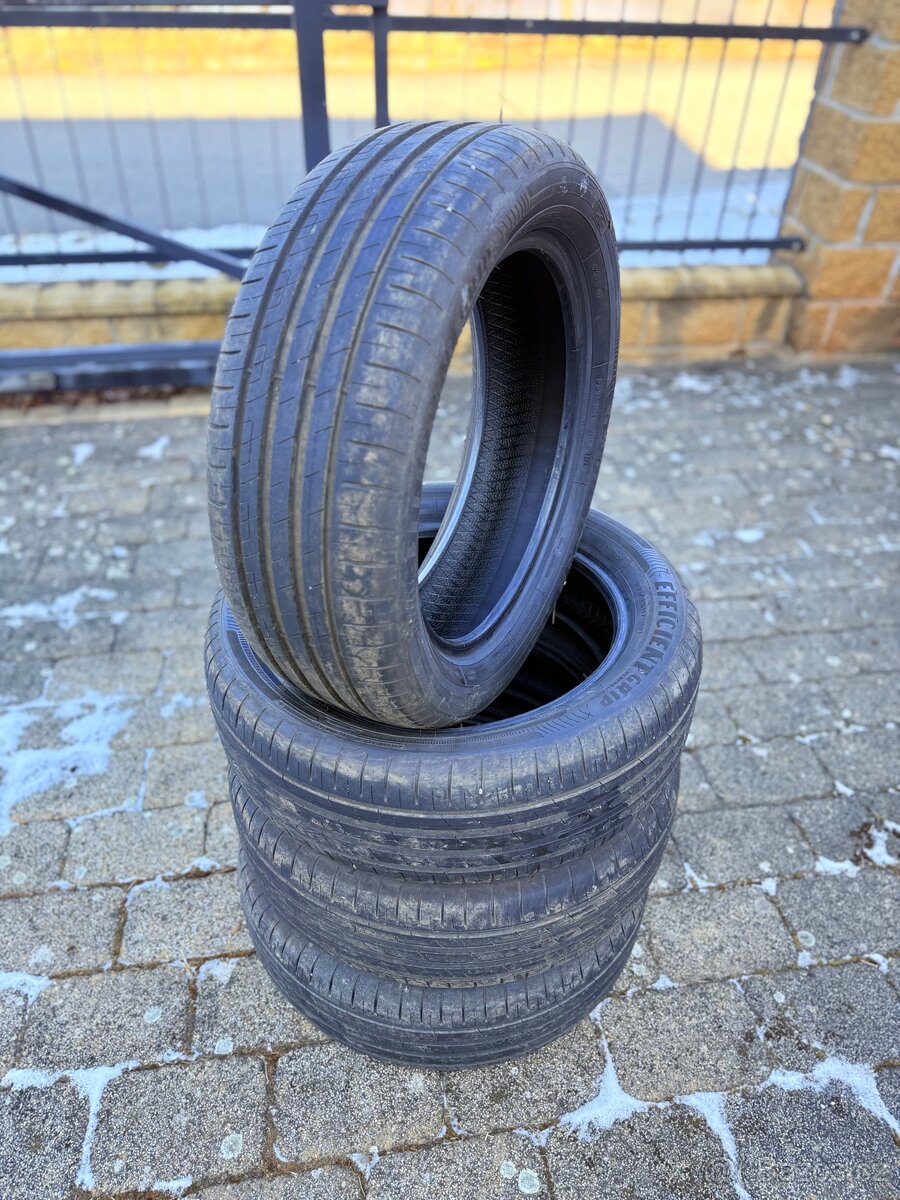 Sada pneumatik GOODYEAR 205/55 R17