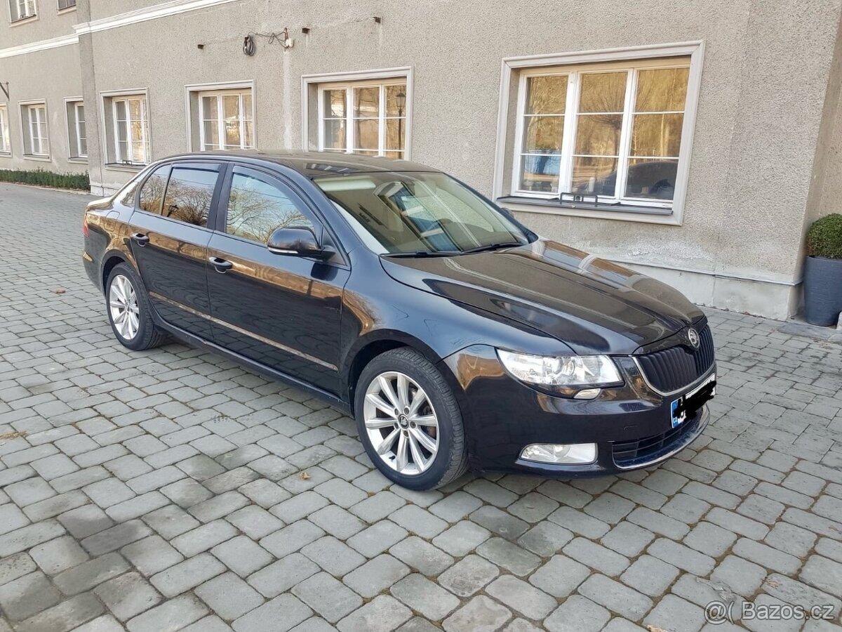 Škoda Superb II 1.6tdi 77kw rok 2012 tažné nízká spotřeba