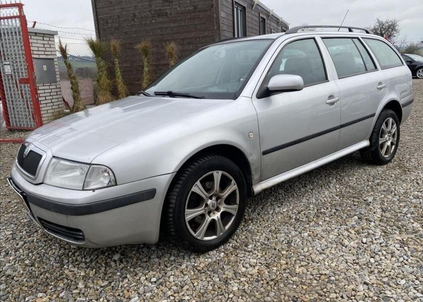 Škoda Octavia 1,9 TDI 4x4 Tour Combi nafta manuál 74 kw