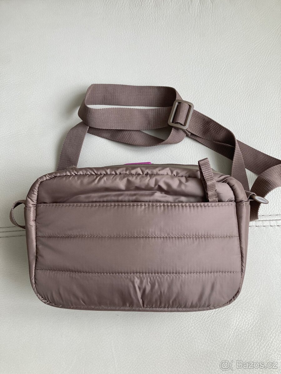 Ptošívaná crossbody