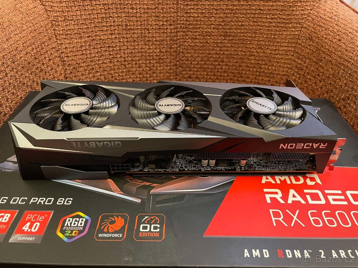 AMD RX 6600 XT 8GB (Gigabyte OC verze) - Prodáno