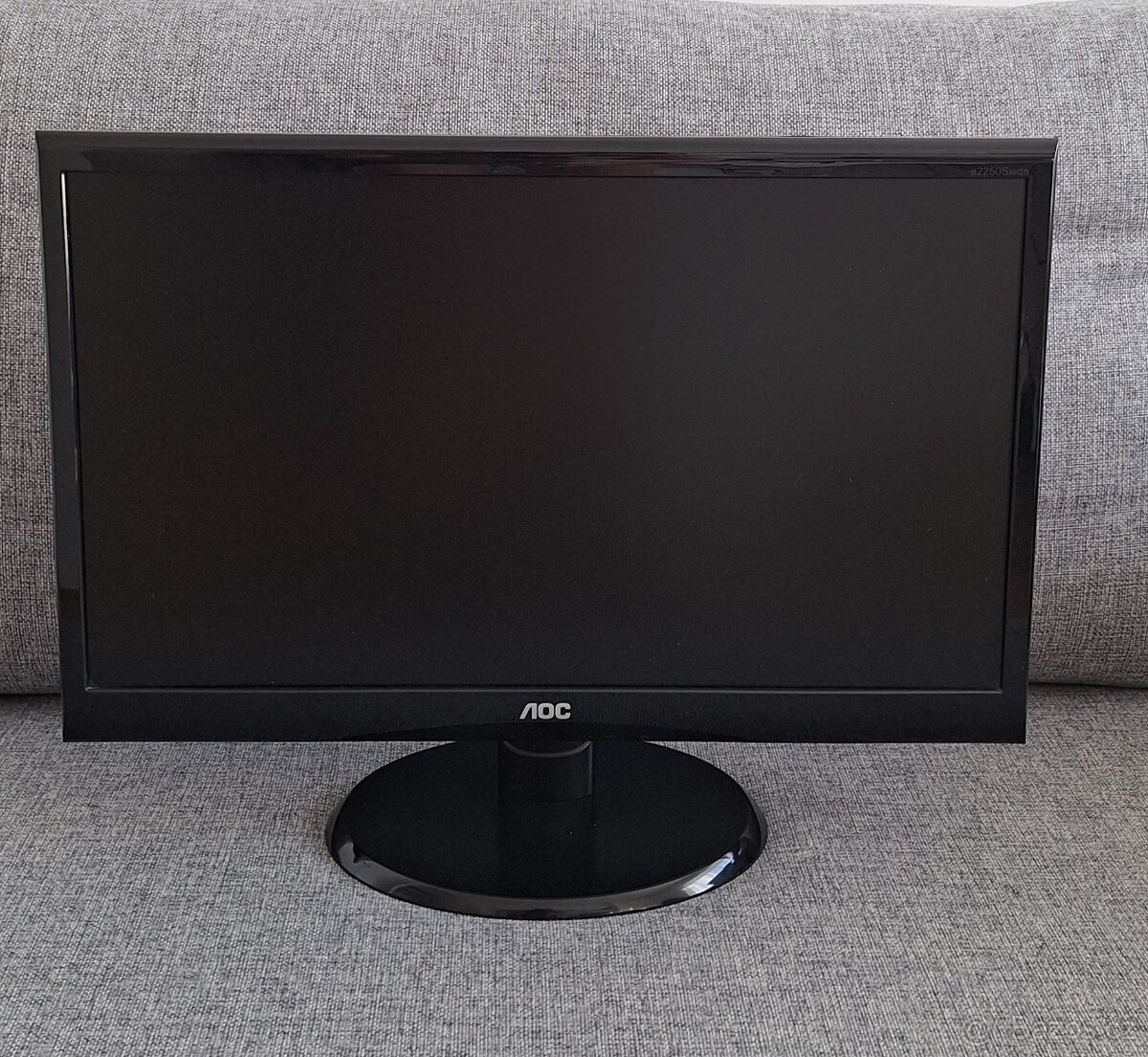 LED MONITOR AOC 21.5" FullHD