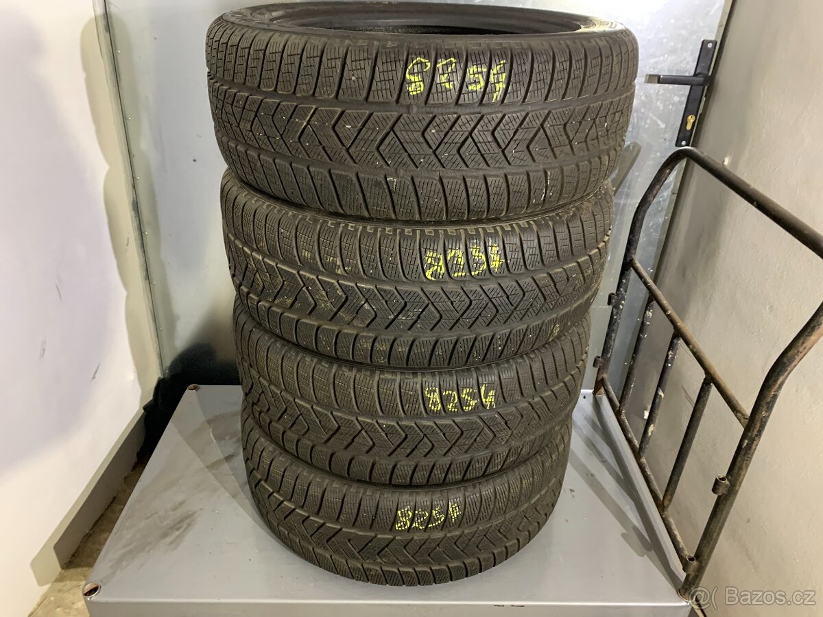 Zimní pneu 235/55/18 - 104H Pirelli Scorpion win sada č.8254