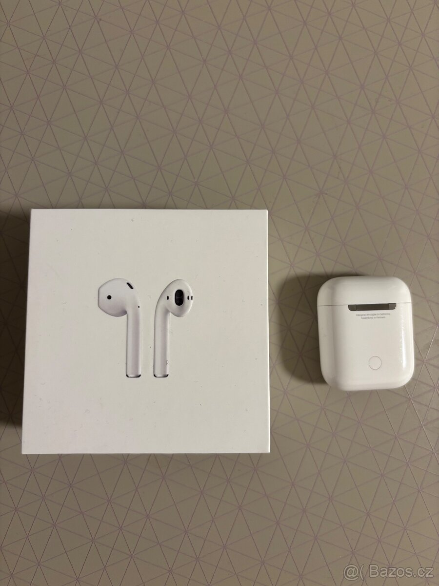 Apple sluchátka AirPods 2