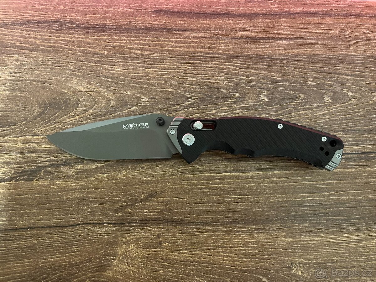 Boker Magnum