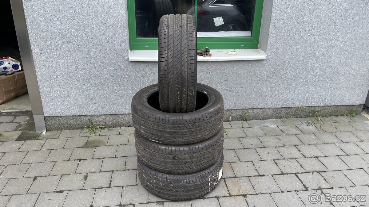 Prodam letní pneu Michelin 215/55/18 21rok, 6mm