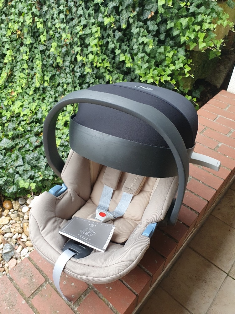 AUTOSEDAČKA Cybex Aton 5 + ZÁKLADNA CYBEX Aton Base 2-Fix