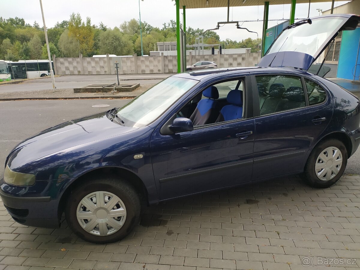 Seat Leon 1 6i 16V 77KW naj 200...tkm,rv2003