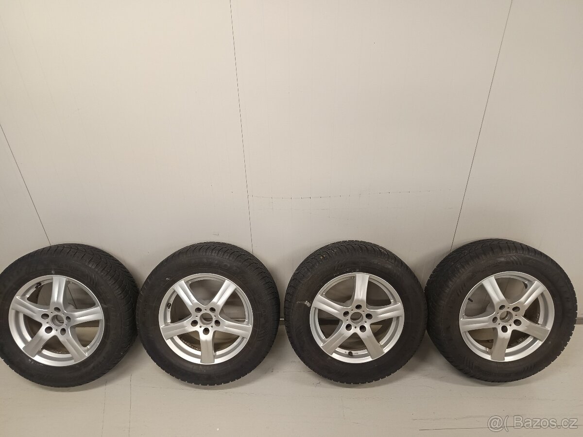 Alu 6,5Jx16 ET33 + zimní 215/65 R16