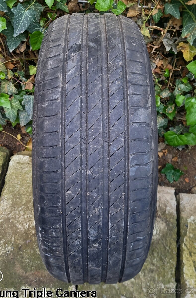 Pneumatika Michelin 215/60/16