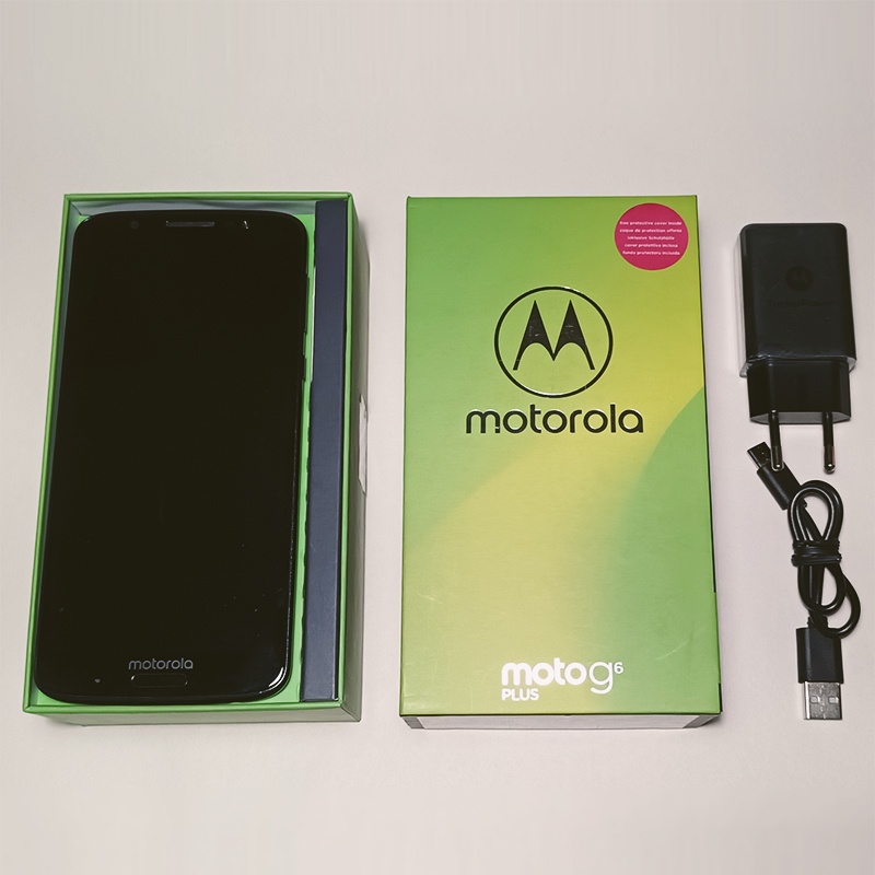 Motorola Moto G6 Plus 4GB/64GB Dual SIM, mobilní telefon