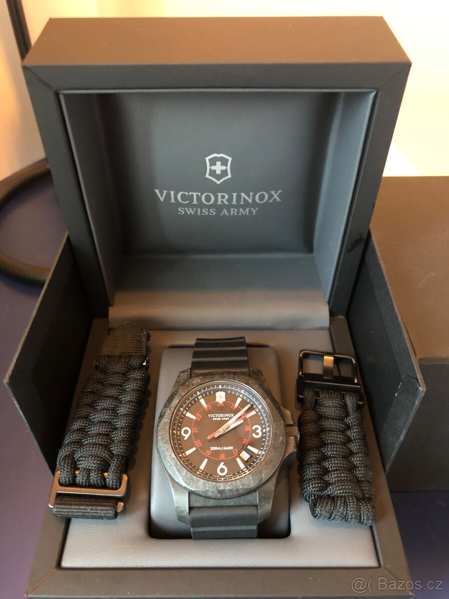 Švýcarské Hodinky Victorinox INOX CARBON