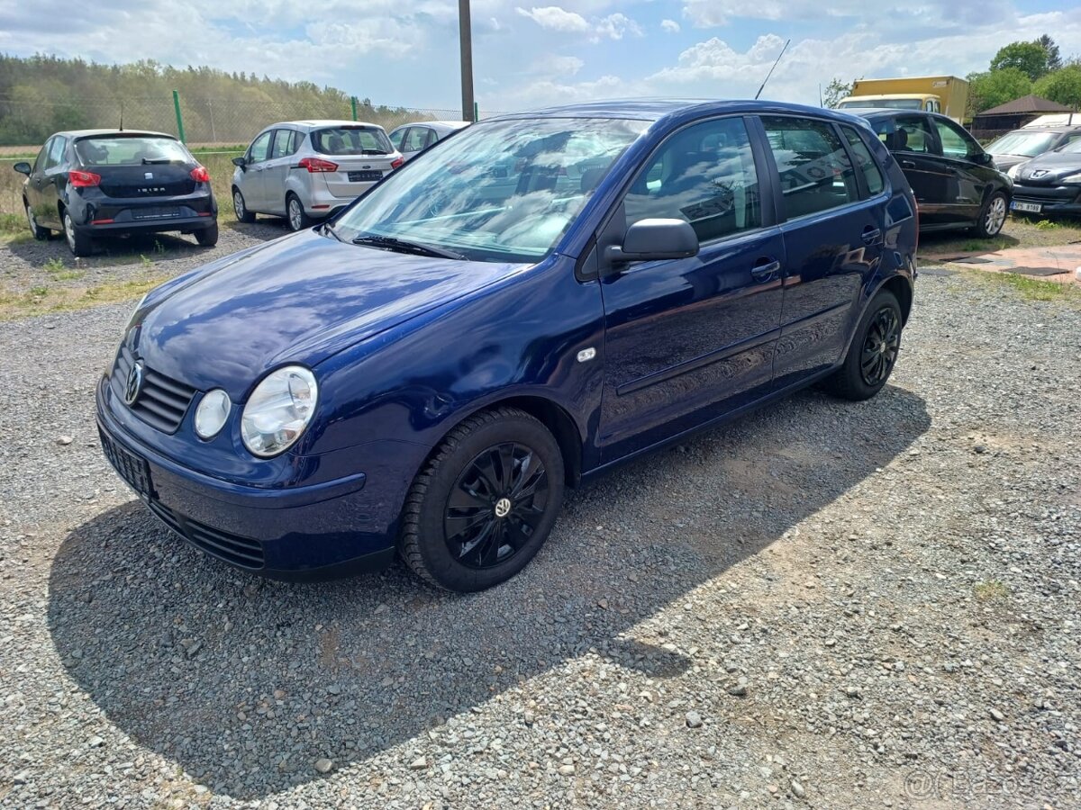 VW Polo 1.2i, Climatic, r.v. 2004, 5 dveří