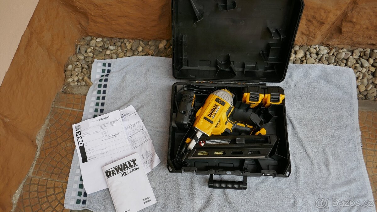 Hřebíkovačka AKU DeWALT DCN692P2//ZÁRUKA DO 26.9.2026