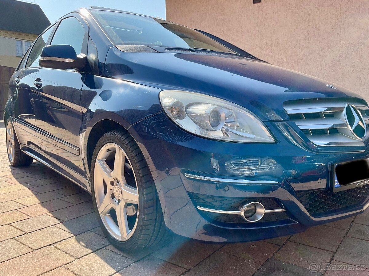 Mercedes-Benz B200 Navi Klimatronic Alu AMG Plný servis