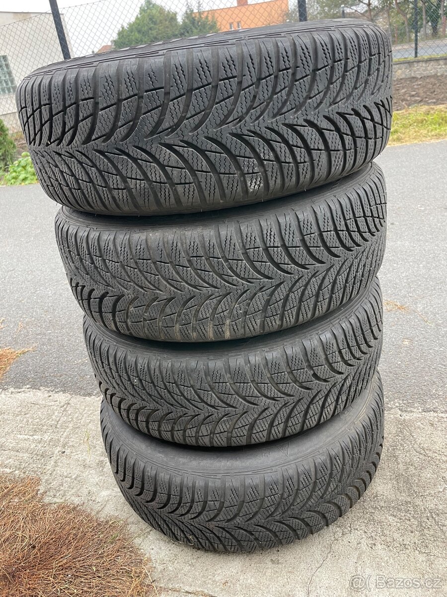 Zimní pneu + disky 195/55 R16 5x120