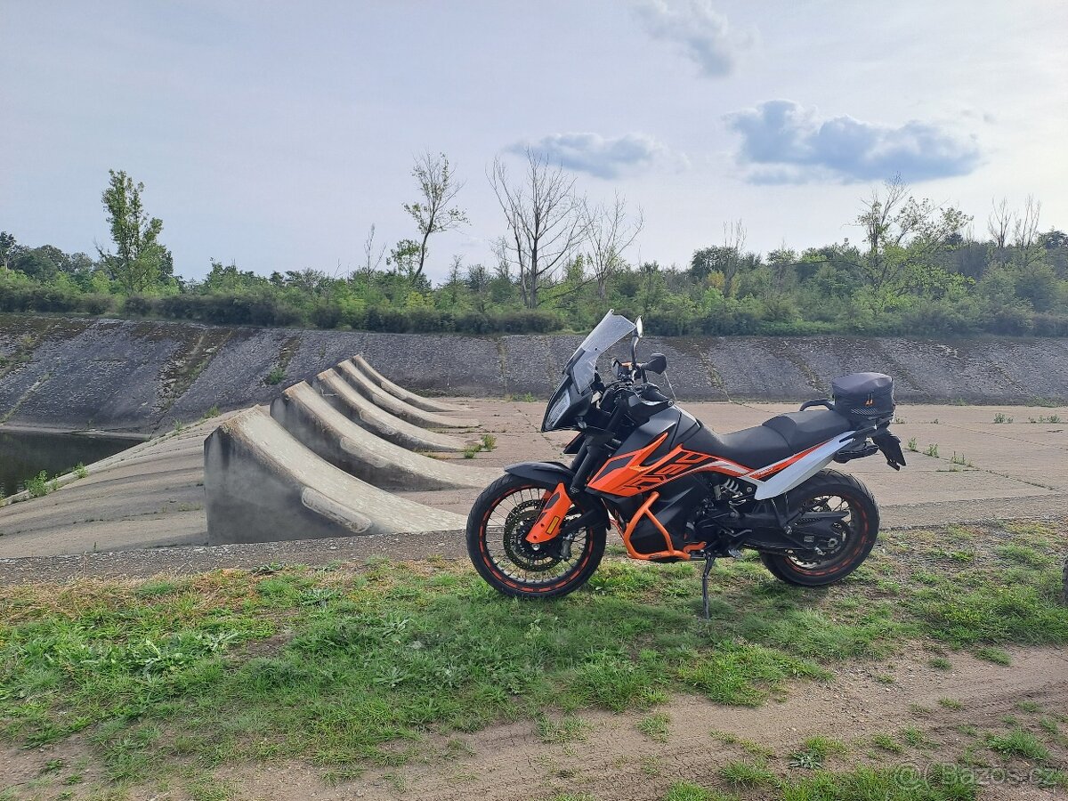 KTM Adventure  790