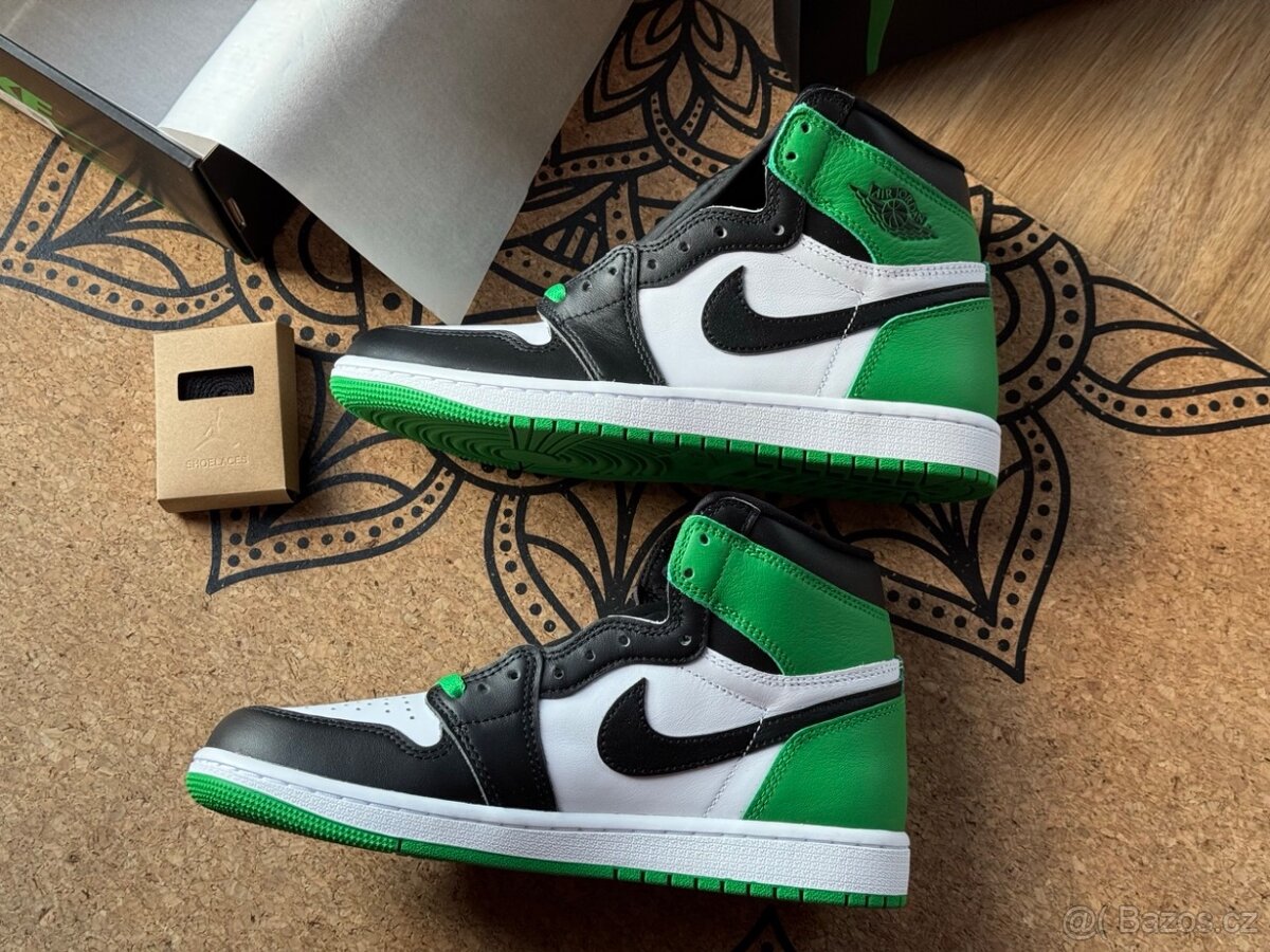 Air Jordan 1 Lucky Green