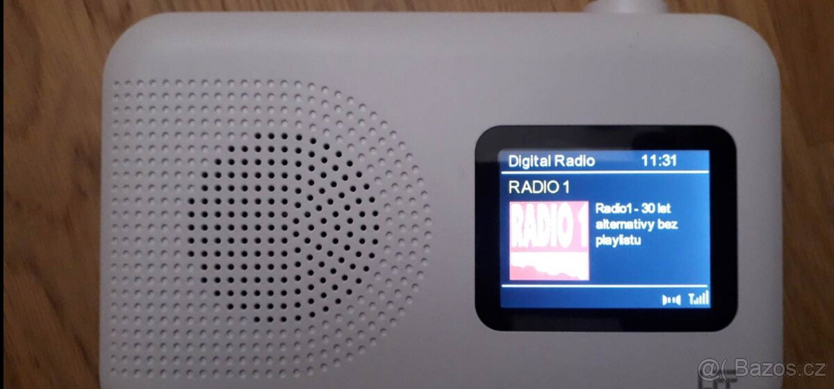 DAB+/FM a Bluetooth radio - plně funkční,