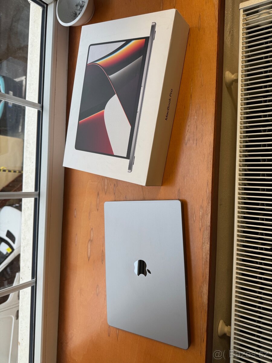 MacBook Pro 14, M1 Pro, 16 GB pamet, 512 SSD