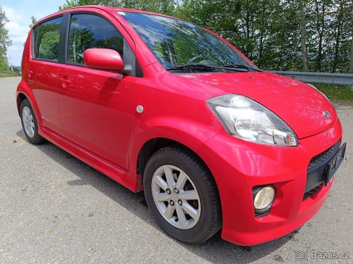 Daihatsu Sirion II 1.5 Twin Cam 16V SPORT