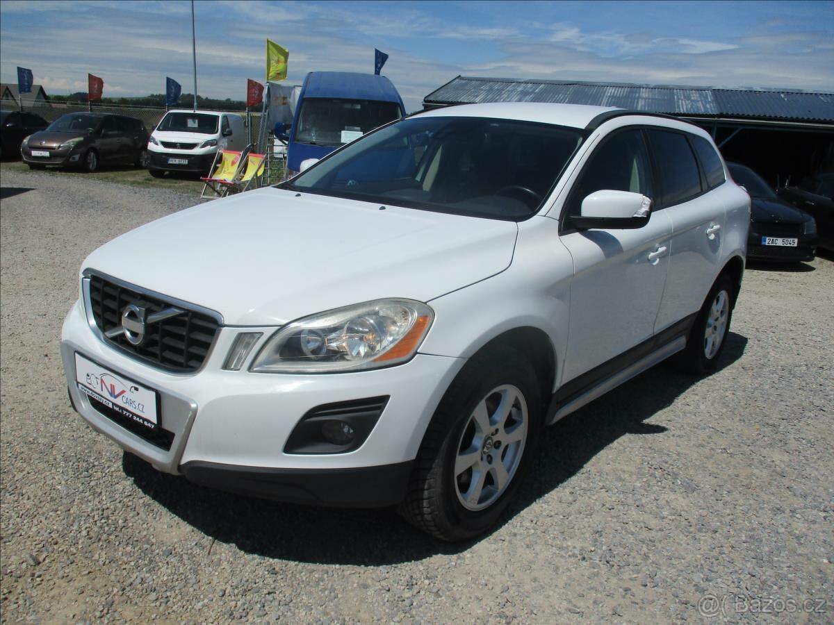 VOLVO XC60 2,4D5 120kw 4WD manuál 2009 bez koroze