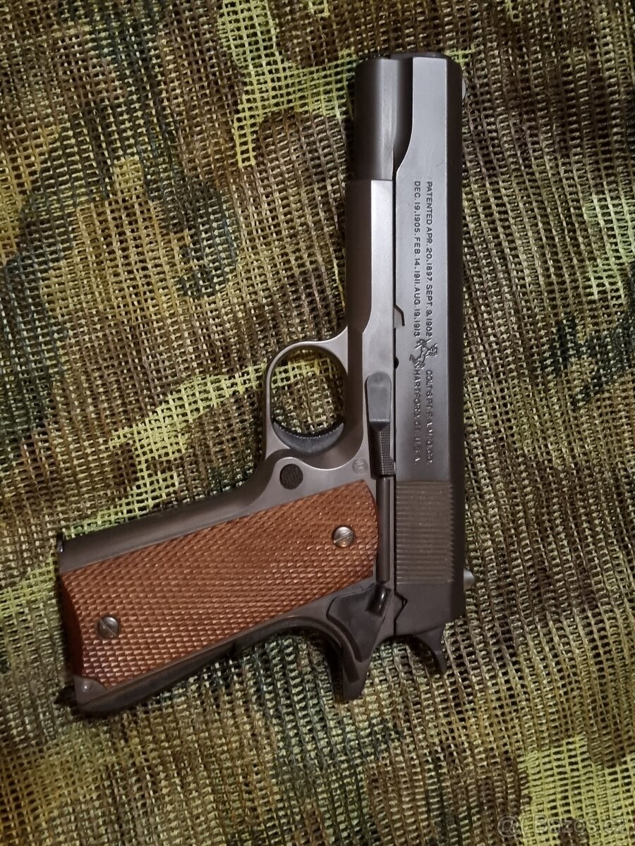 Colt 1911 Tokyo Marui airsoft