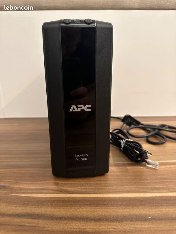 APC BR900G