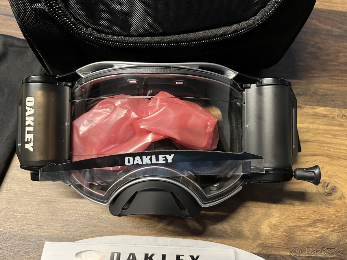 MX brýle Oakley AirBrake Prizm RollOff