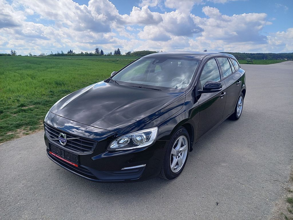 Volvo V 60 2.0D-digiklima-alu-automat