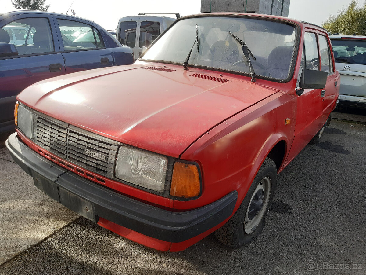 Skoda 120LS - bez TP - krasna, pojizdna