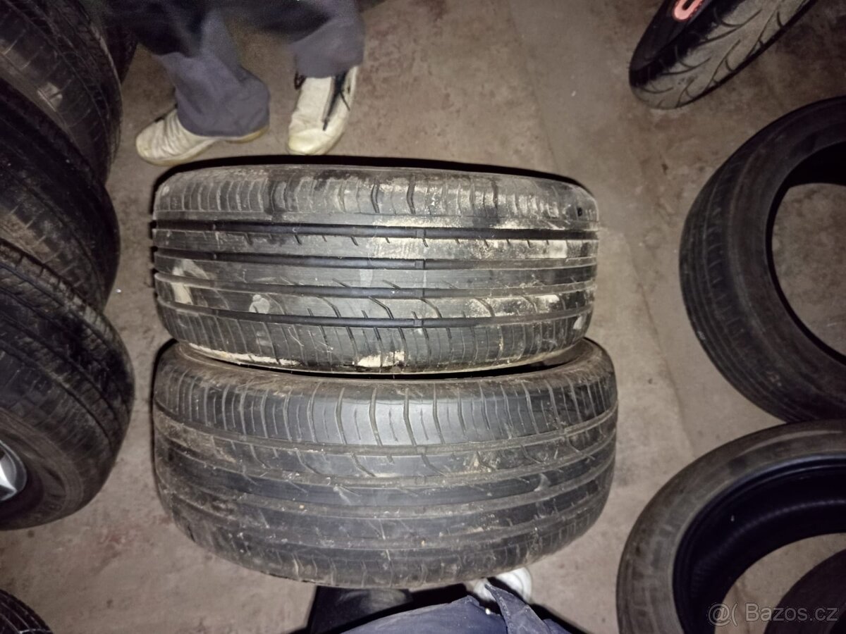 Letní pneu Continental 215/55R16 93H